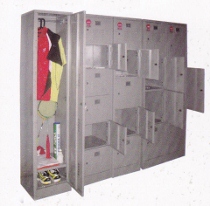 Locker 3 Pintu Daiko Type LD-503